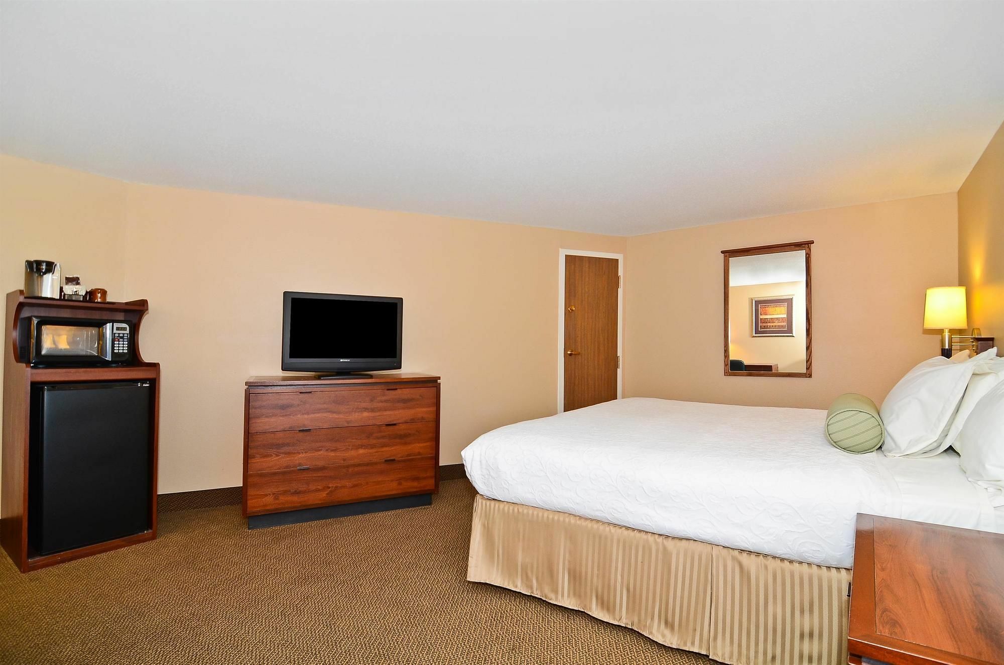 Surestay Plus Hotel By Best Western Black River Falls Exterior foto